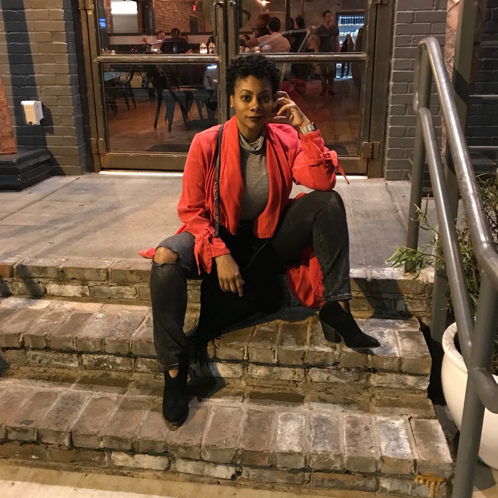 Meet your Posher, Latashia